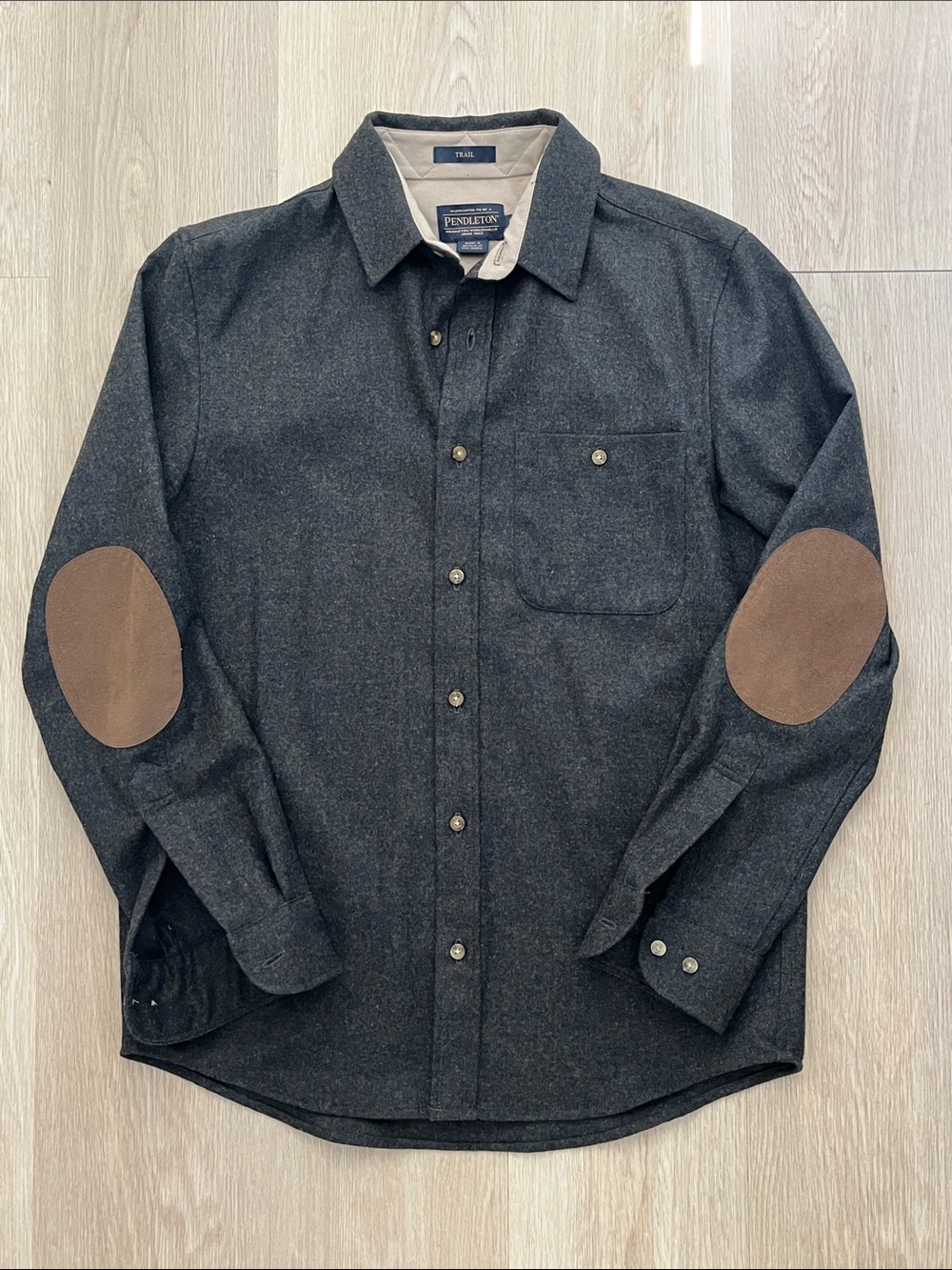Pendleton Men’s Trail Virgin Wool Button-Down Shirt w/ Elbow Patches Men’s Small